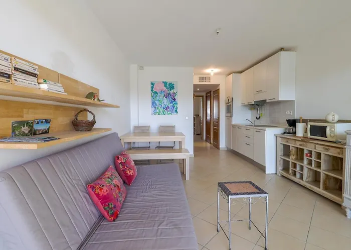 Eucalyptus - Appt Avec Terrasse 公寓